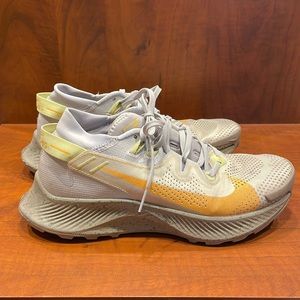Nike Pegasus Trail 2 7.5
